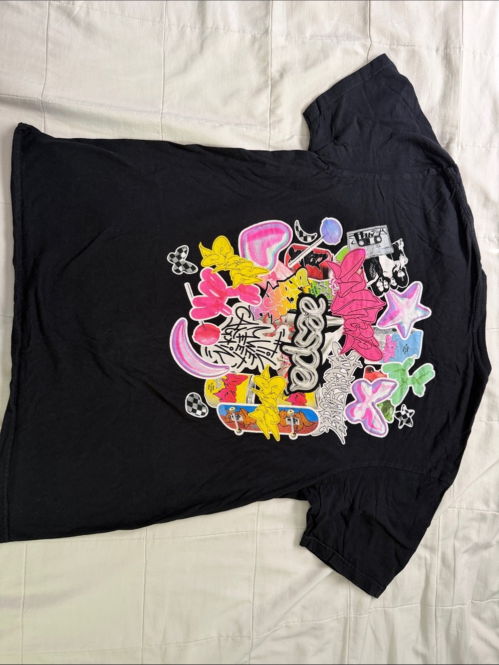 Aespa Black Graphic Tee with Colorful Graffiti Art